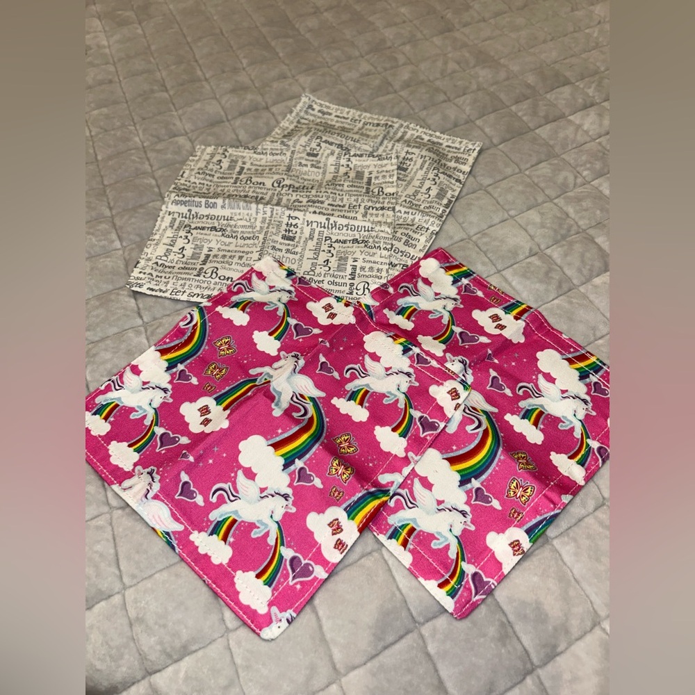 NEW 4 Planetbox Napkins- Pink Rainbow Unicorn (2) and White & Grey Bon Jour (2)
